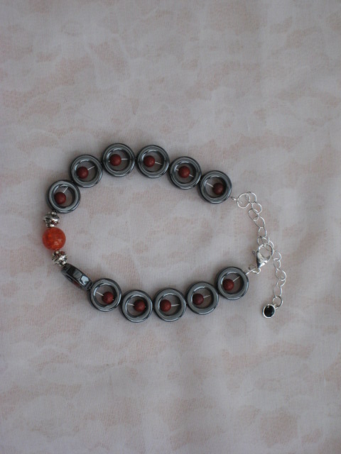 bracelet-donut-hematite.jpg